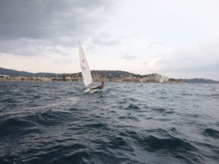 Apprendre et pratiquer la voile.JPG